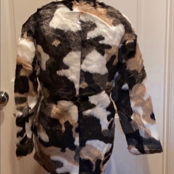All the Marbles faux fur coat. - Picture 5 of 6